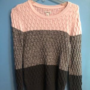 Color blocking sweater